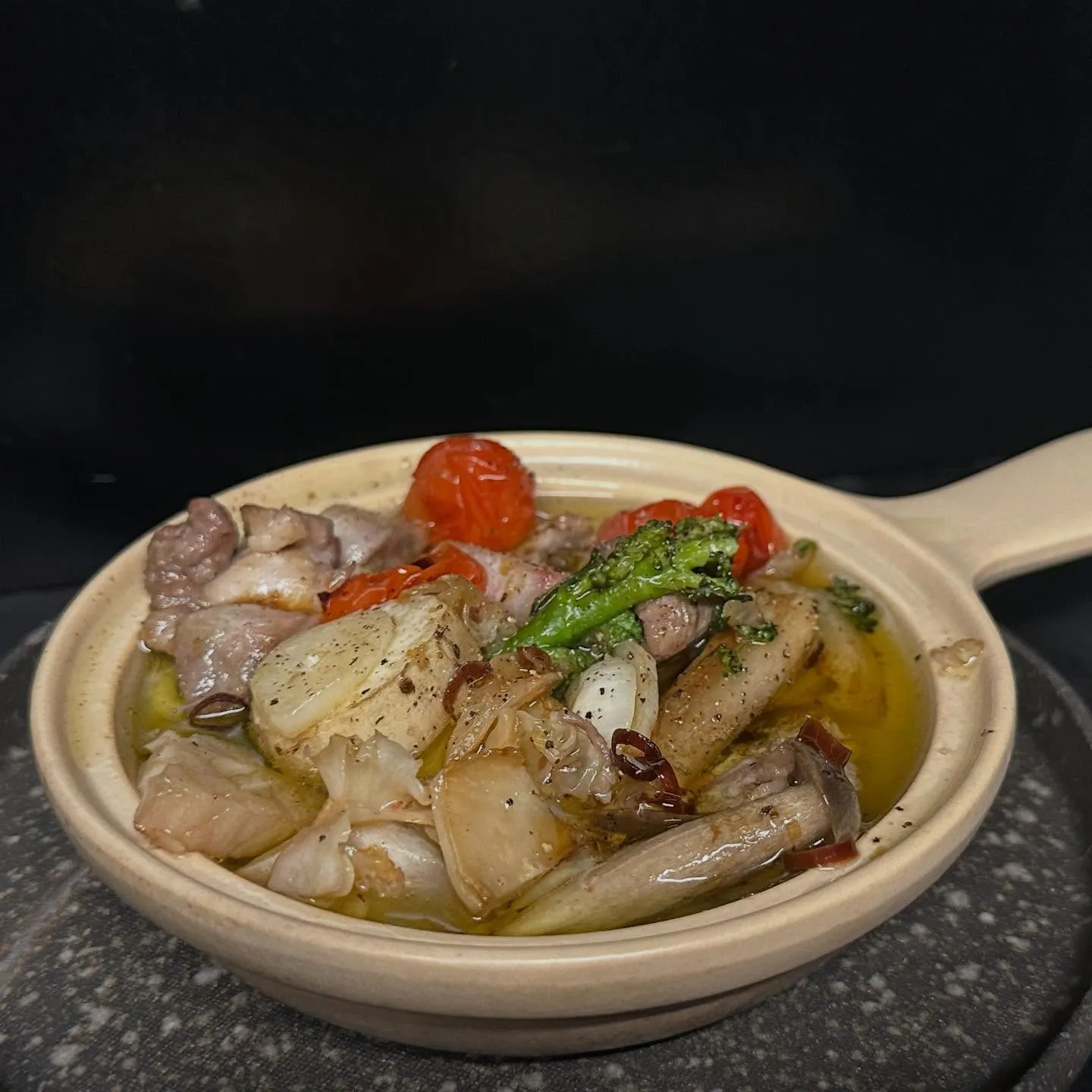 こんばんは🌙*ﾟスタッフのななみです！