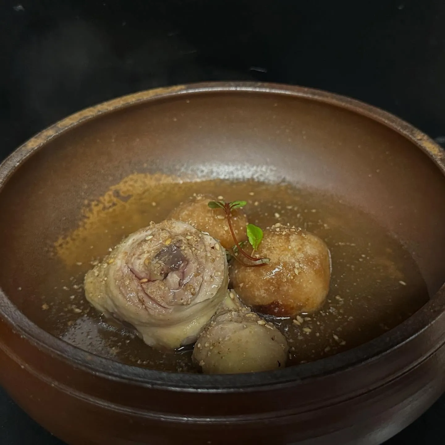 こんばんは〜🌙*ﾟスタッフのななみです！