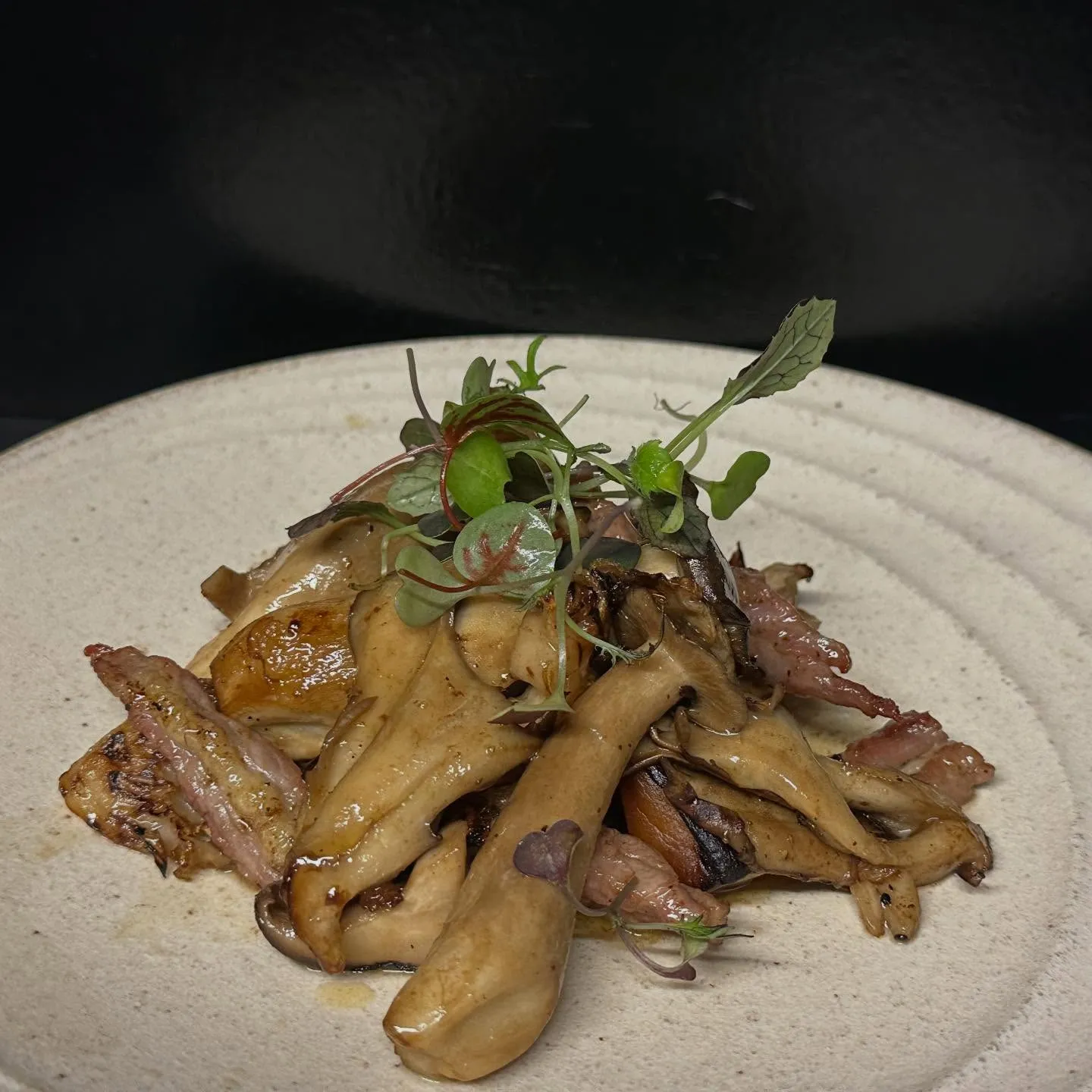 こんばんは〜🌙*ﾟスタッフのななみです！