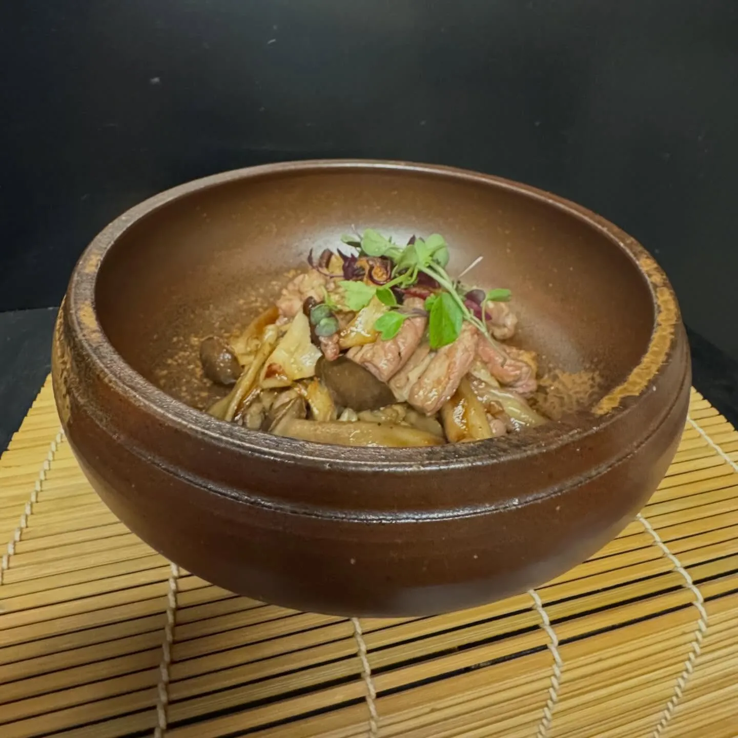 最近、昼も夜も心地いいぬくもりが続いていますね(*´ `*)