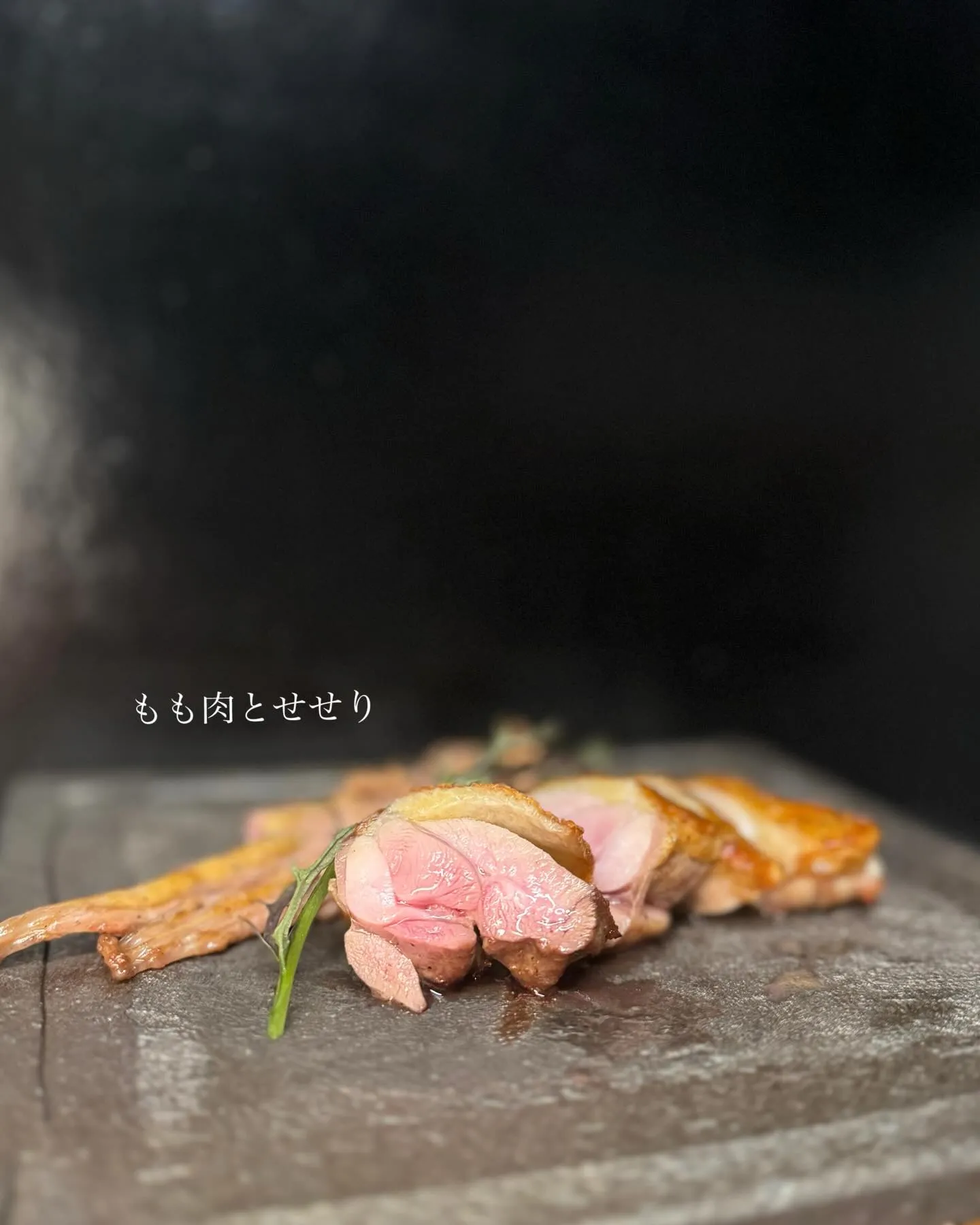 桜が満開になって花見日和ですね🌸